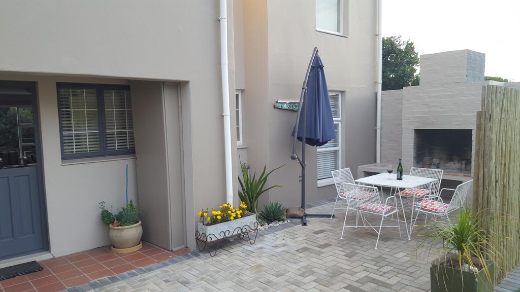 הרמנוס Strandloper Apartments מראה חיצוני תמונה
