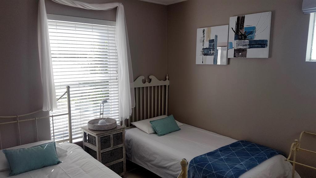 הרמנוס Strandloper Apartments מראה חיצוני תמונה